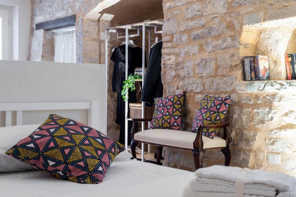 Cornelia Cavern Cosy Studio Apartment In Spello Exterior foto